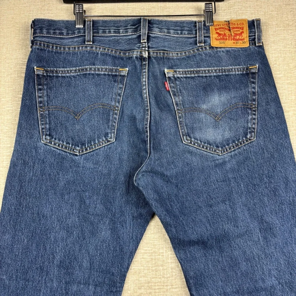 Levis 505 Mens 38x30 Jeans Dark Western Washed Denim slight Fades Distress Hems